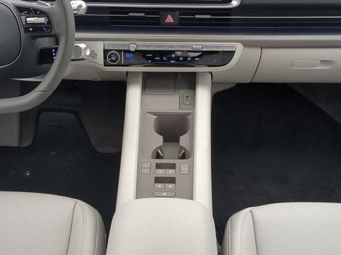 New 2024 Hyundai Ioniq 6 SEL AWD/4WD image 18