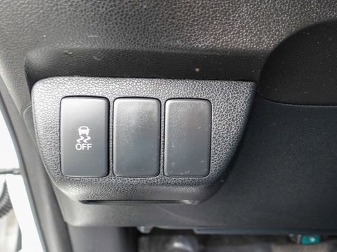 Used 2012 Honda Fit Base image 15