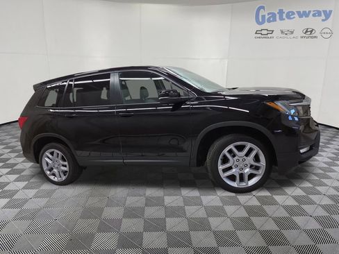 Used 2024 Honda Passport EX-L image 1