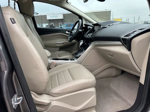 Used 2013 Ford C-MAX SEL image 23