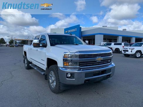 Used 2018 Chevrolet Silverado 2500 LTZ image 1