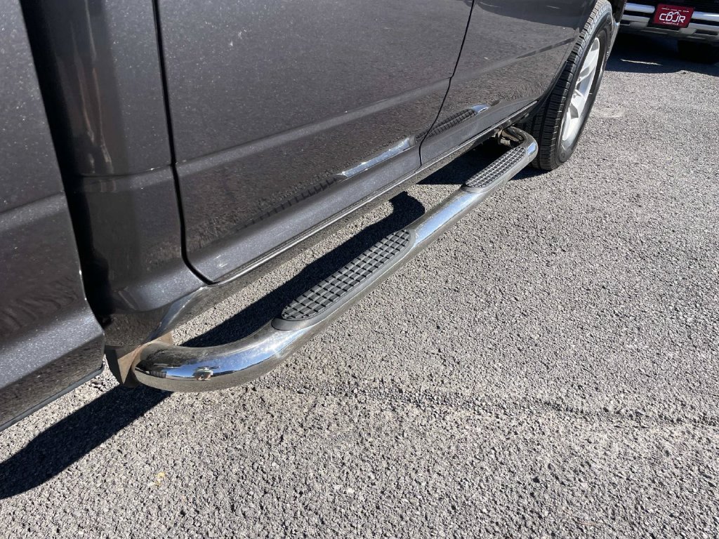 Used 2016 RAM 1500 Classic SLT AWD/4WD image 23