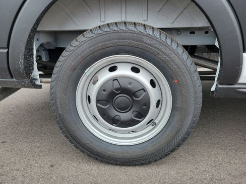 New 2026 Ford Transit 150 Low Roof RWD image 5