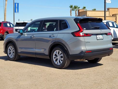 Used 2025 Honda CR-V LX image 6