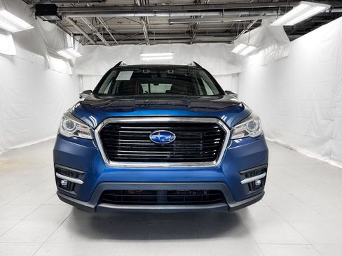 Used 2019 Subaru Ascent Touring w/ Popular Package #2 AWD/4WD image 2