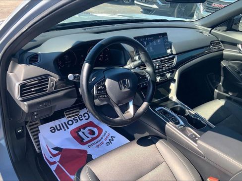 Used 2022 Honda Accord Sport image 13