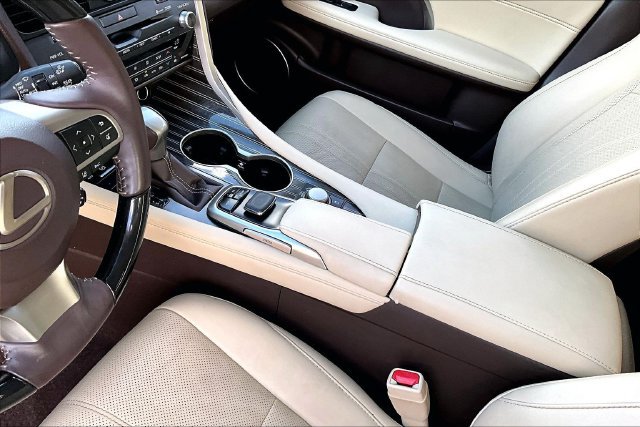 Used 2017 Lexus RX 350 FWD w/ Luxury Package image 18