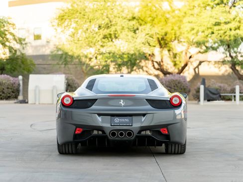 Used 2012 Ferrari 458 Italia Coupe RWD image 7