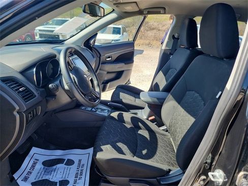 Used 2024 Mitsubishi Outlander Sport ES image 18