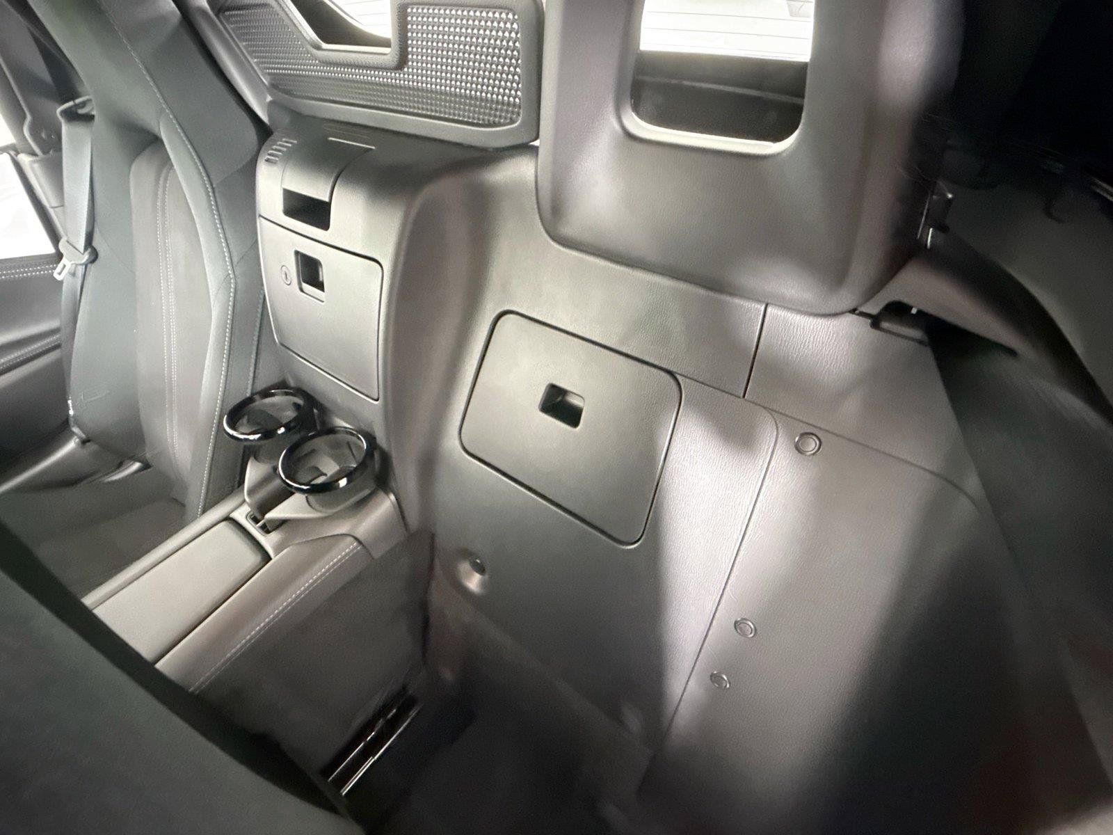 New 2026 MAZDA MX-5 Miata Club w/ Interior Package RWD image 32