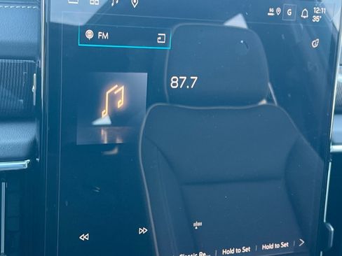 New 2026 GMC Yukon XL Elevation w/ Elevation Premium Package image 17