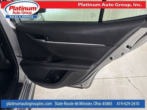 Used 2021 Toyota Camry XSE FWD image 36