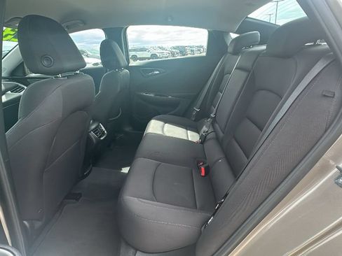 Used 2024 Chevrolet Malibu LT FWD image 31