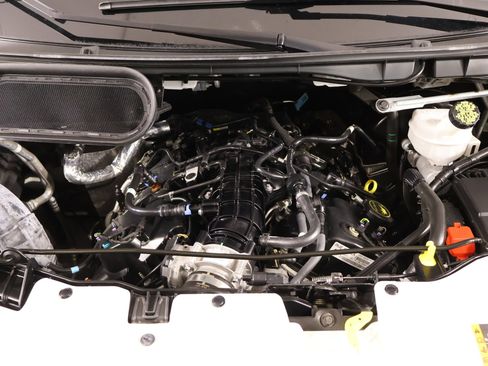 Used 2024 Ford Transit 350 XLT image 19