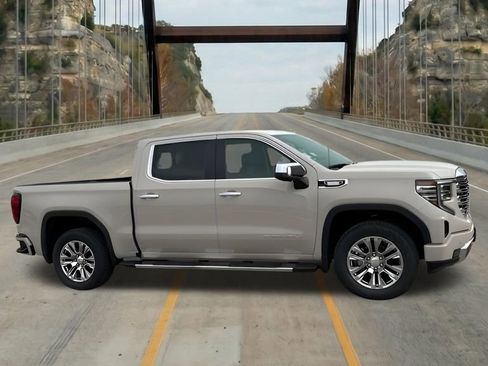 New 2026 GMC Sierra 1500 Denali w/ Technology Package AWD/4WD image 14