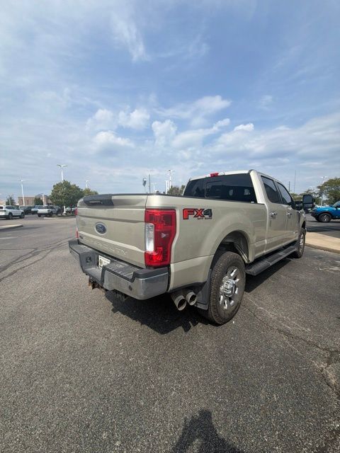 Used 2017 Ford F350 Lariat w/ Lariat Ultimate Package AWD/4WD image 7