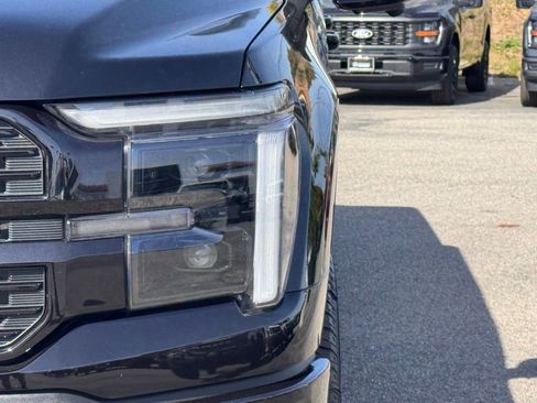 Certified 2025 Ford F150 Platinum w/ Equipment Group 702A High AWD/4WD image 8