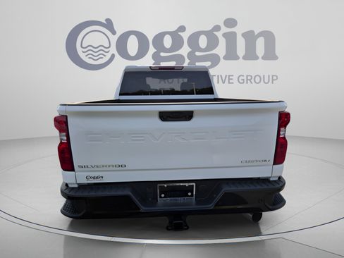 New 2026 Chevrolet Silverado 2500 Custom w/ Custom Value Package AWD/4WD image 4