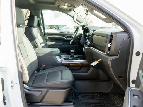 New 2026 GMC Sierra 1500 Elevation w/ Elevation Premium Package image 10