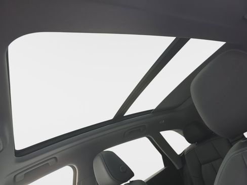 Certified 2025 Audi Q5 Premium w/ Convenience Package AWD/4WD image 19