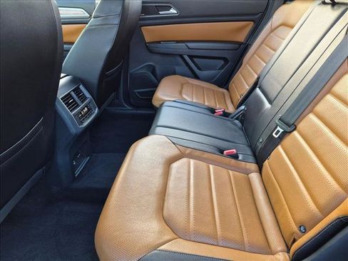 Used 2018 Volkswagen Atlas SEL Premium AWD/4WD image 17