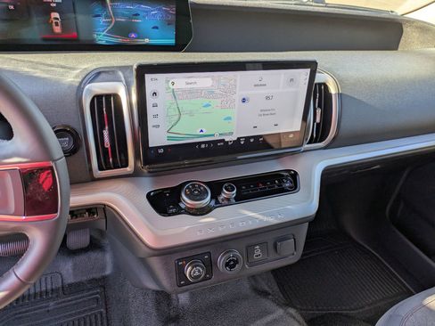 New 2025 Ford Expedition XL image 21