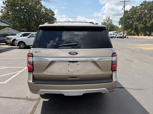 Used 2020 Ford Expedition Platinum AWD/4WD image 4