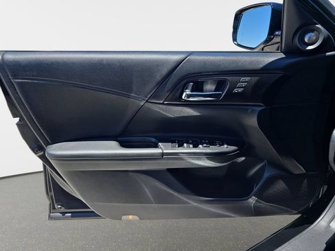 Used 2013 Honda Accord EX-L image 29