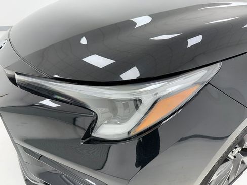 Used 2024 Toyota Corolla SE image 6
