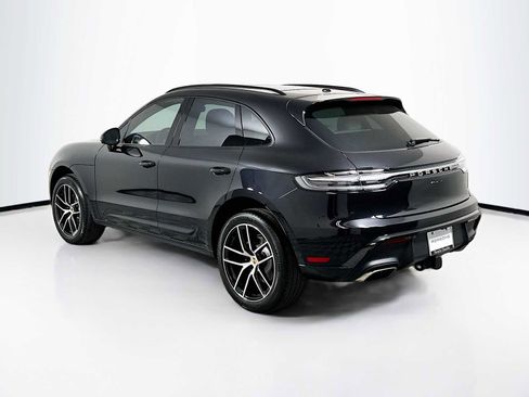 New 2025 Porsche Macan image 3