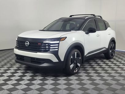 New 2025 Nissan Kicks SR w/ SR Premium Package