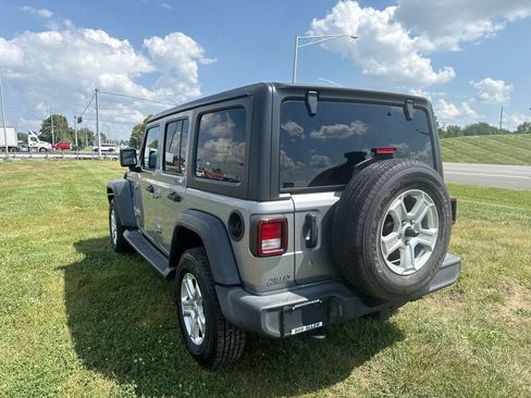 Used 2020 Jeep Wrangler Unlimited Sport S AWD/4WD image 4