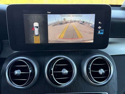 Used 2022 Mercedes-Benz GLC 300 4MATIC image 28