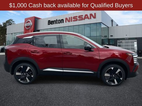 New 2026 Nissan Kicks SR image 3