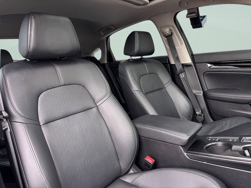 Certified 2024 Honda Civic EX-L image 33