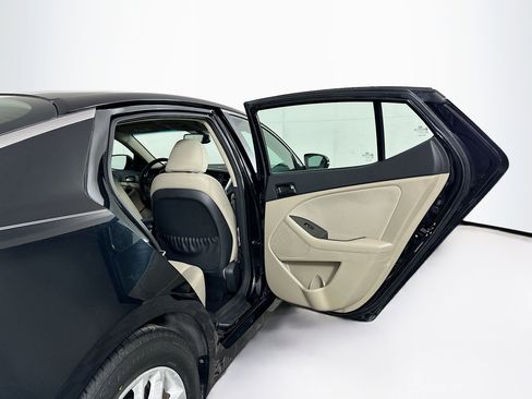 Used 2013 Kia Optima LX w/ Convenience Pkg image 26