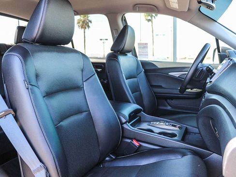 Certified 2024 Honda Ridgeline RTL image 16