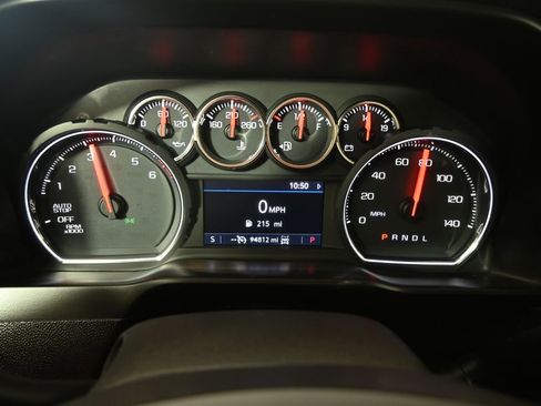 Used 2019 Chevrolet Silverado 1500 LT Trail Boss AWD/4WD image 24