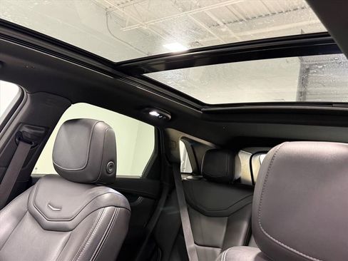 Used 2023 Cadillac XT5 Premium Luxury image 17