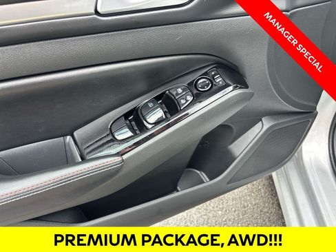 Used 2024 Nissan Altima 2.5 SR w/ SR Premium Package AWD/4WD image 15