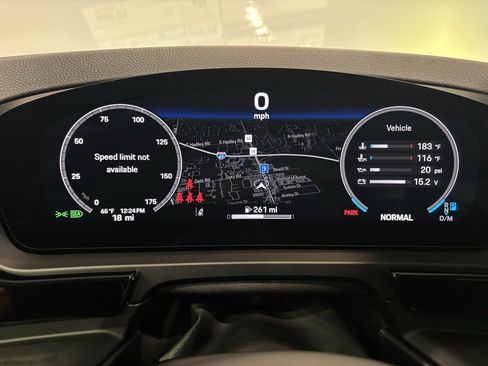 Certified 2026 Porsche Cayenne Coupe image 18