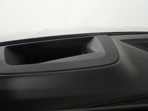 Used 2024 BMW X5 xDrive40i w/ Premium Package image 21