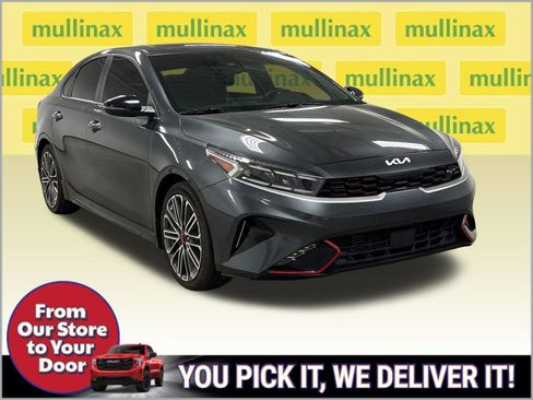 Used 2024 Kia Forte GT w/ GT2 Package FWD image 2