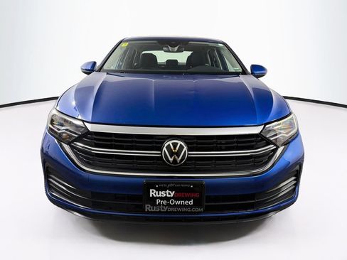 Used 2024 Volkswagen Jetta S FWD image 2
