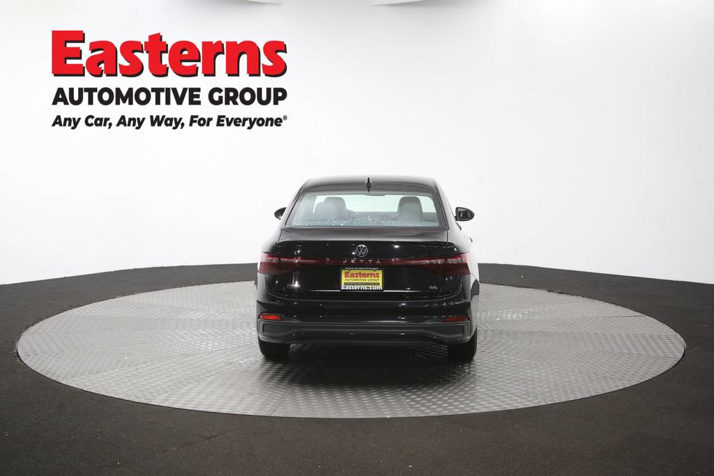 Used 2025 Volkswagen Jetta SE FWD image 37