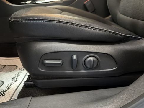 Certified 2023 Buick Encore GX Select w/ Sport Touring Package AWD/4WD image 12