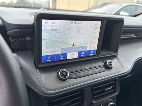 Used 2024 Ford Maverick Lariat w/ Black Appearance Package image 21