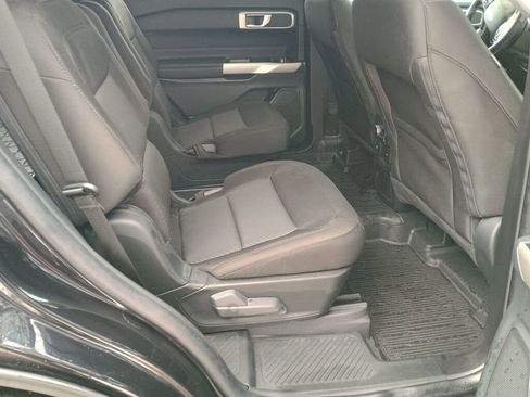 Used 2022 Ford Explorer XLT w/ Class IV Trailer Tow Package image 19