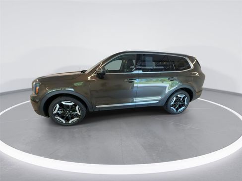 Used 2024 Kia Telluride EX w/ EX Captain's Chair Package AWD/4WD image 5