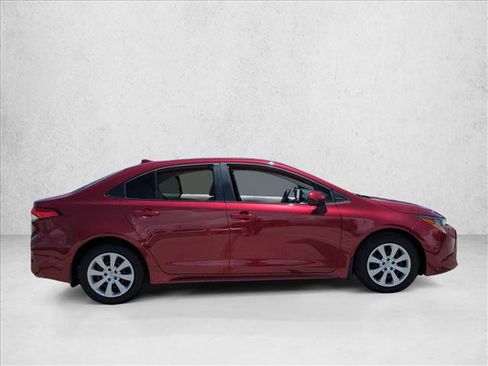 Certified 2025 Toyota Corolla LE FWD image 4